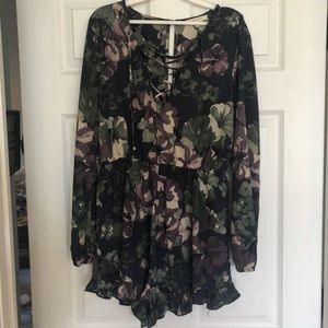 Floral print long sleeve Romper